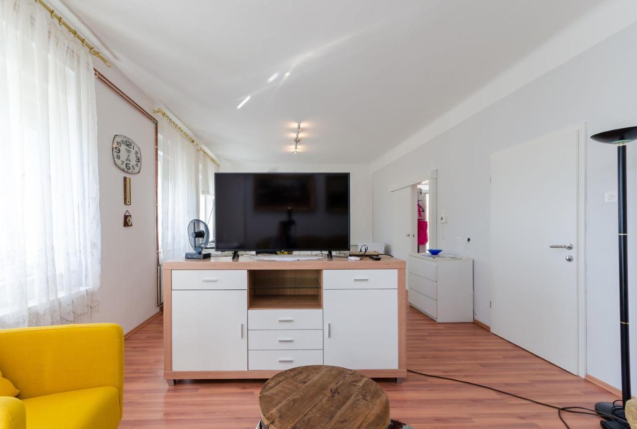 Apartments Andrijana Rijeka Eksteriør bilde